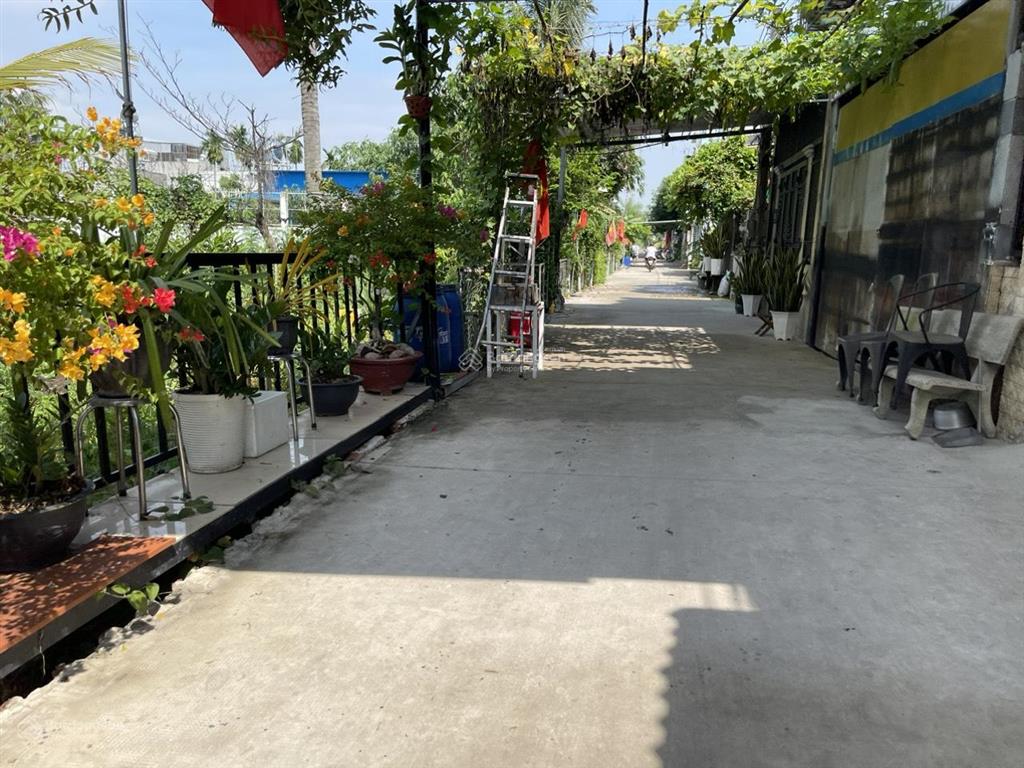 Lô đất biệt thự đường xe hơi bên sông sài gòn ngang 8,5m nở hậu, thổ cư chỉ 16 triệu/m2