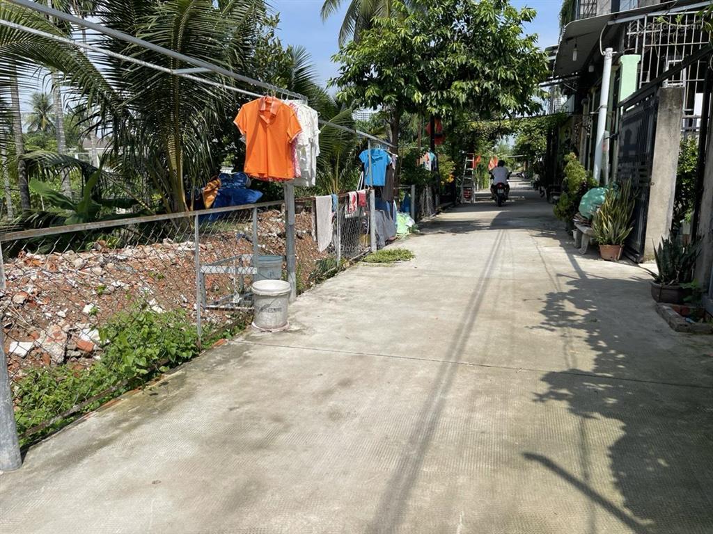 Lô đất biệt thự đường xe hơi bên sông sài gòn ngang 8,5m nở hậu, thổ cư chỉ 16 triệu/m2