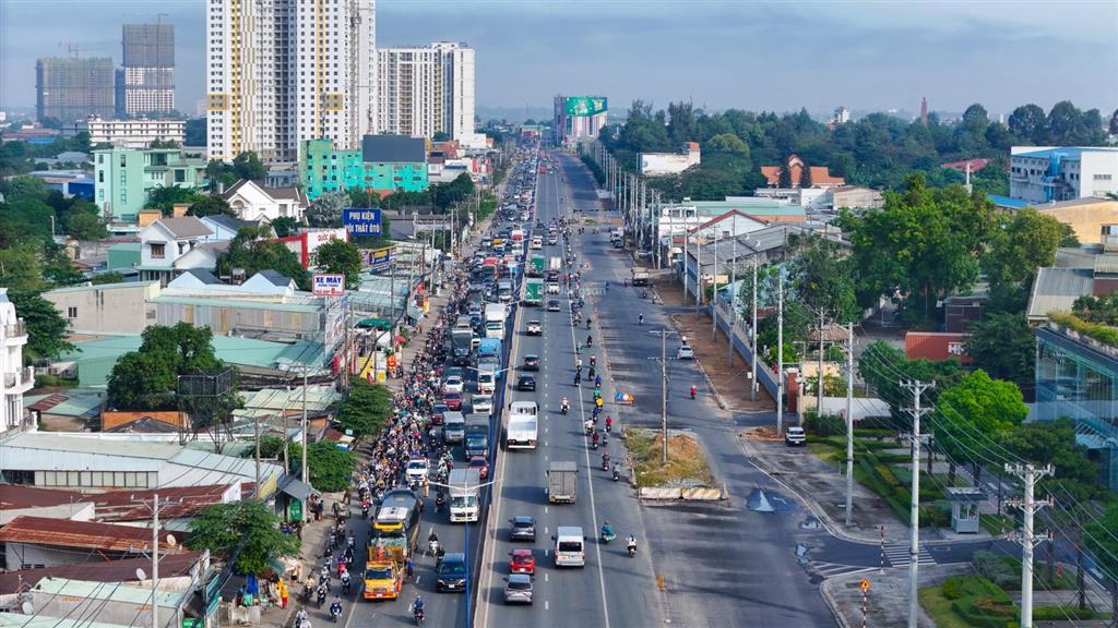 Bán nhà riêng 4,899 tỷ, 100m2 tại vĩnh phú 14, thuận an, bình dương