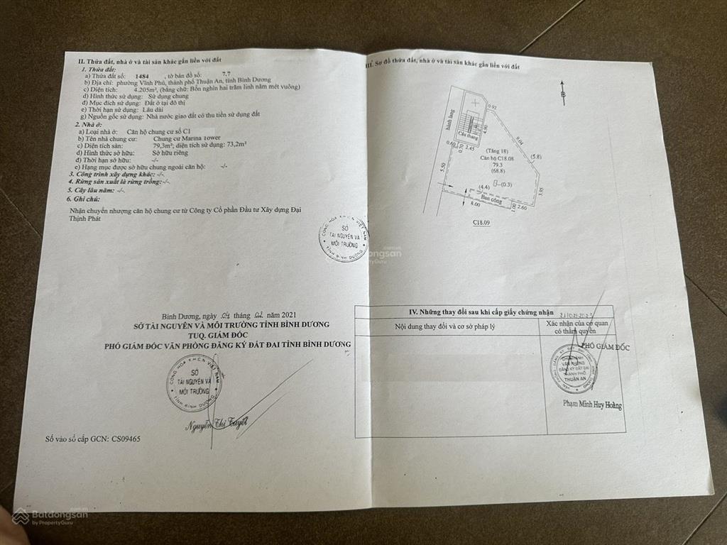 Chính chủ gửi bán căn góc lầu 18 view đẹp, tawngj nội thất cao cấp với 3 phòng ngủ kề cổng chào bd