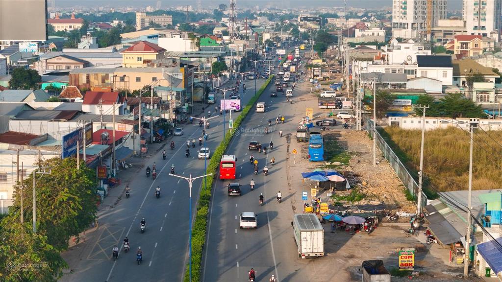 Bán đất 2 mt tại vĩnh phú 32, 9,799 tỷ, 609 m2, mặt tiền 8.5m, pháp lý đầy đủ, đường xe tải