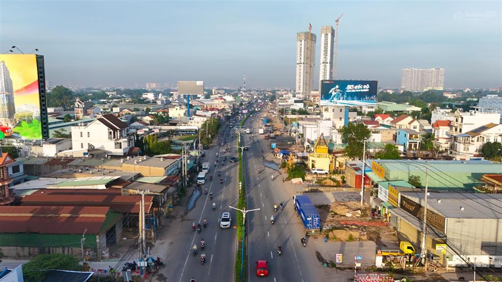 Căn nhà thái trong khuôn viên 492m2 ngang 8m đường nhánh vĩnh phú 25 giá tốt