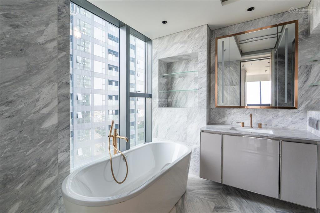 Bán 2pn căn góc view sông đẹp nhất tại grand marina saigon  thương hiệu jw marriott  44 tỷ