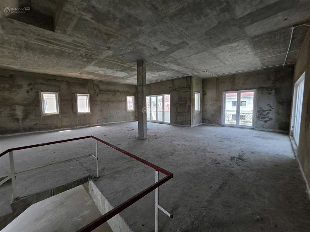Biệt thự góc 2 mặt tiền tại sala thủ thiêm diện tích 590 m2, có sổ hồng, giá bán 500 tỷ