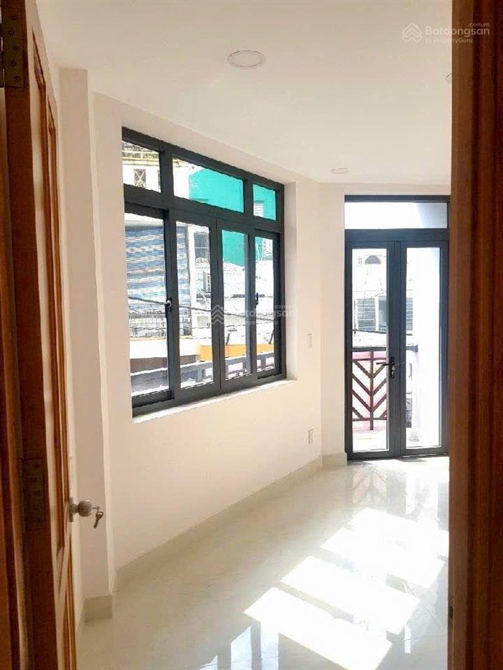 Quận 1 bán chdv 5 tầng góc 2 mặt tiền hxh tôn thất tùng  dt 76m2  4m*19m  hdt 40tr/th