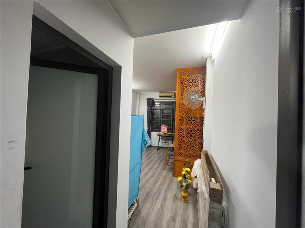 Bán nhà khương trung vị trí cực hiếm 3 bước ra ô tô  full nội thất ngõ nông thoáng