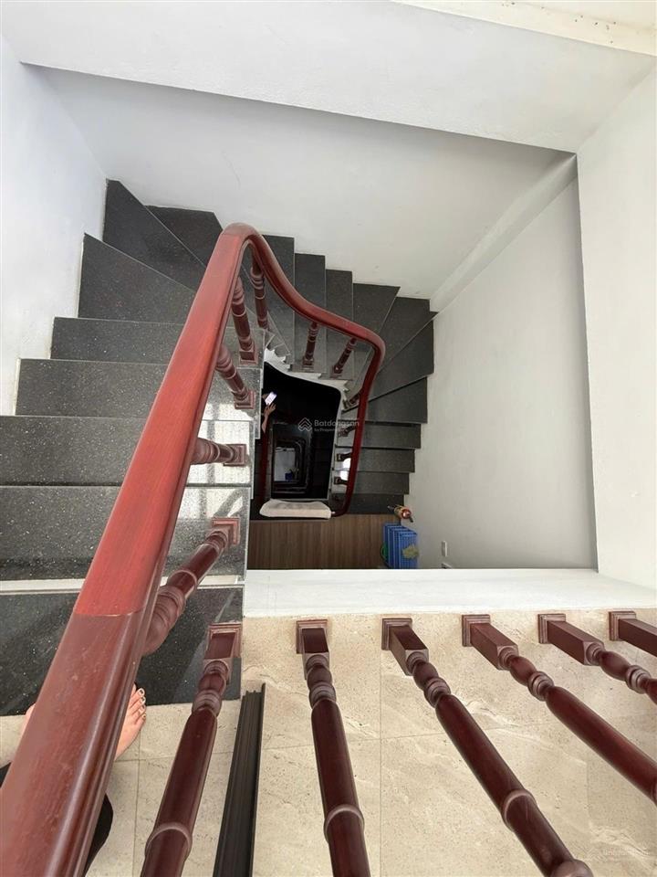 Bán nhà kim giang  phân lô ô tô đỗ cửa  mặt tiền quyền lực  nhà dân xây  dân trí cao