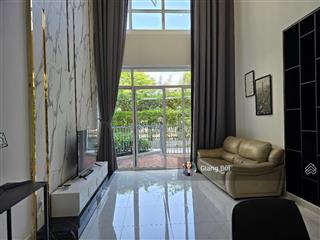 Bán căn groundhouse happy valley  phú mỹ hưng 250m2 giá 23 tỷ.  0903 856 *** ms giang