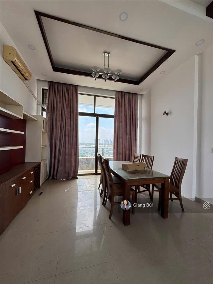 Hiếm có căn tophouse nam khang  phú mỹ hưng bán 121m2 giá tốt.  0903 856 *** ms giang