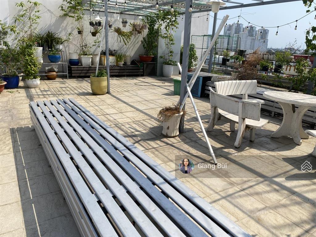 Hiếm có căn tophouse nam khang  phú mỹ hưng bán 121m2 giá tốt.  0903 856 *** ms giang