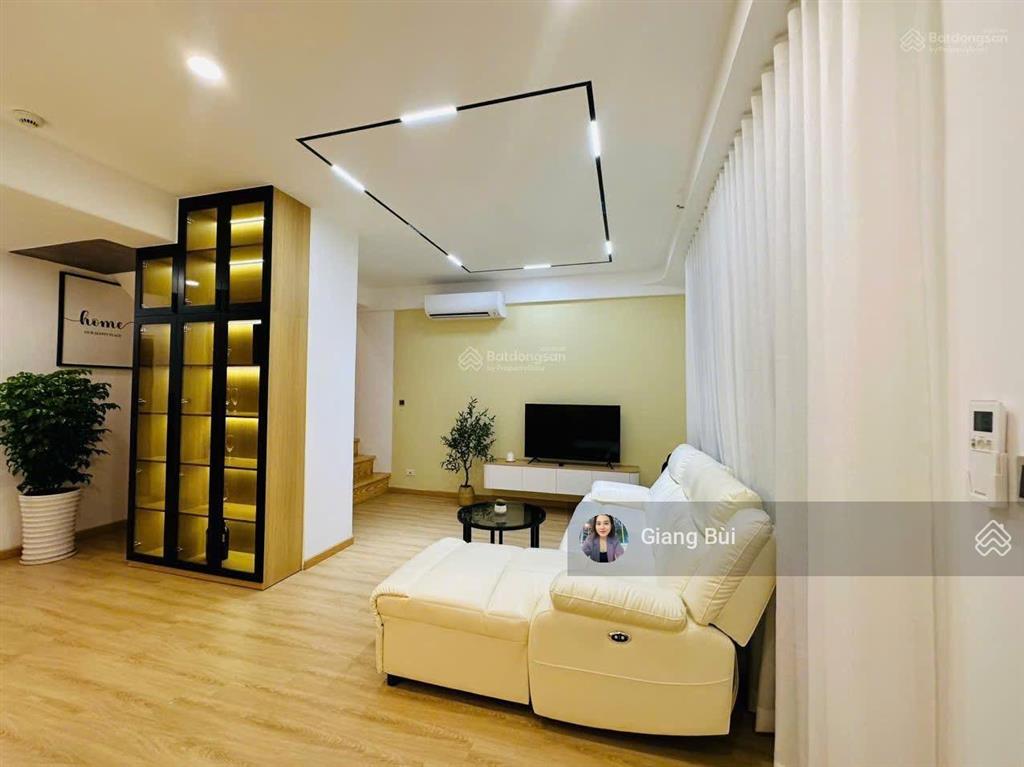 Bán căn hộ scenic valley 155m² 4pn 3wc nhà đẹp, giá chỉ 9,5 tỷ.  0903 856 *** ms giang