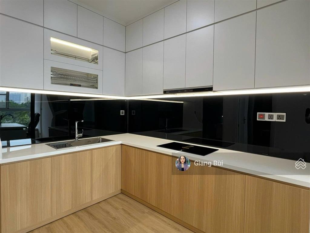 Bán căn hộ scenic valley 155m² 4pn 3wc nhà đẹp, giá chỉ 9,5 tỷ.  0903 856 *** ms giang