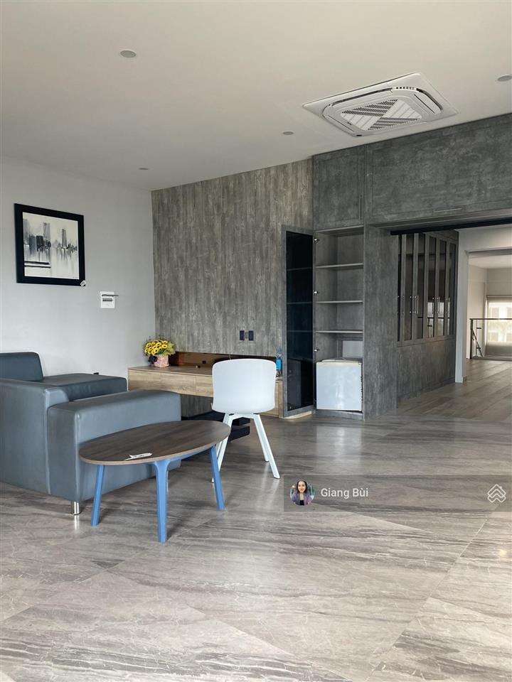 Cho thuê penthouse mỹ khang phú mỹ hưng 340m2 4pn, sân rộng, nhà đẹp