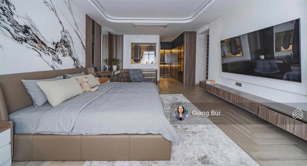Cho thuê căn hộ cao cấp riverside residence 180m2  nội thất như hình.  0903 856 *** ms giang