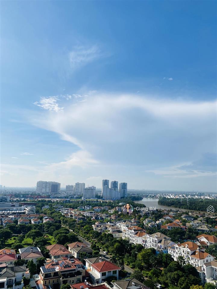 Bán penthouse cao cấp riverside residence 330m2 + sân vườn 80m2 cực đẹp.  0903 856 *** ms giang