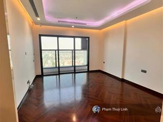 Cho thuê studio diamond crown doji không nội thất có sẵn bếp điều hòa giá 7 triệu bao phí quản lý