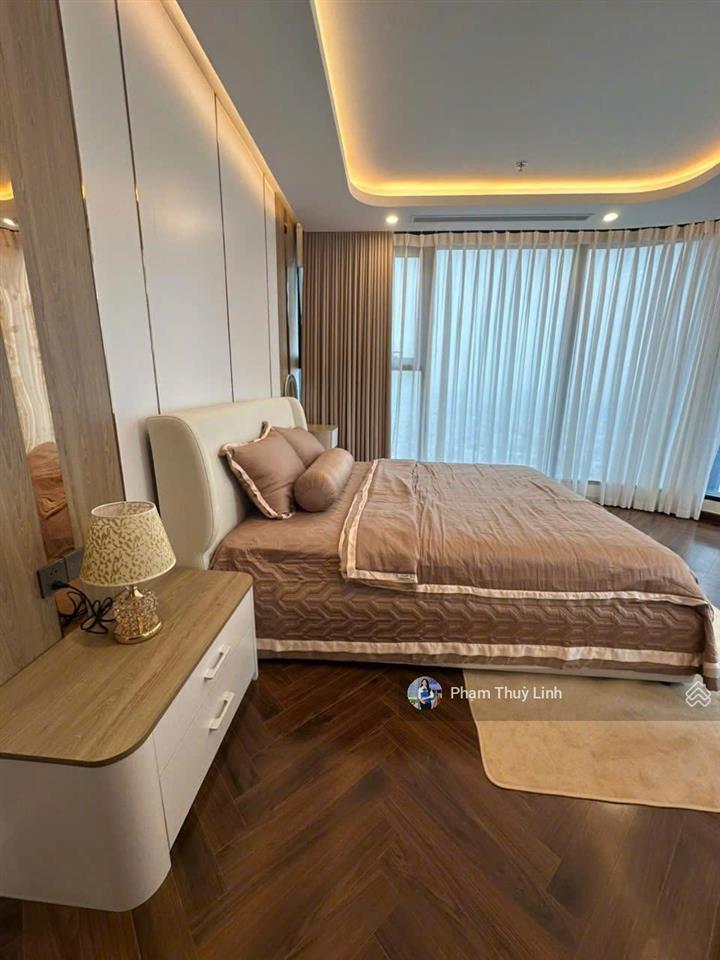 Cho thuê căn hộ cao cấp doji diamond crown 2,5 phòng ngủ có thể dọn vào ở ngay