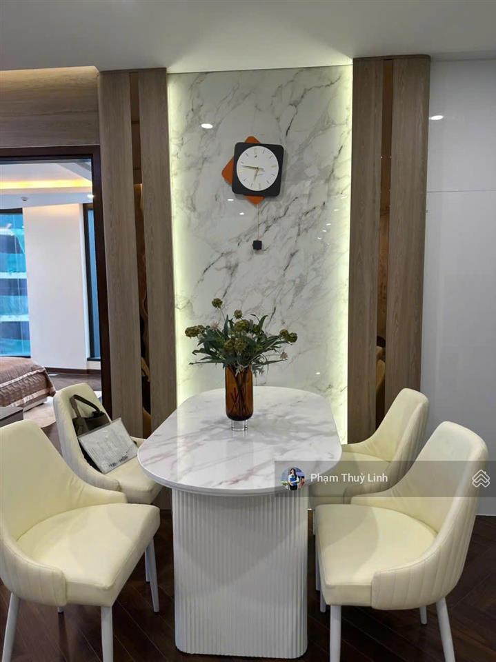 Cho thuê căn hộ cao cấp doji diamond crown 2,5 phòng ngủ có thể dọn vào ở ngay