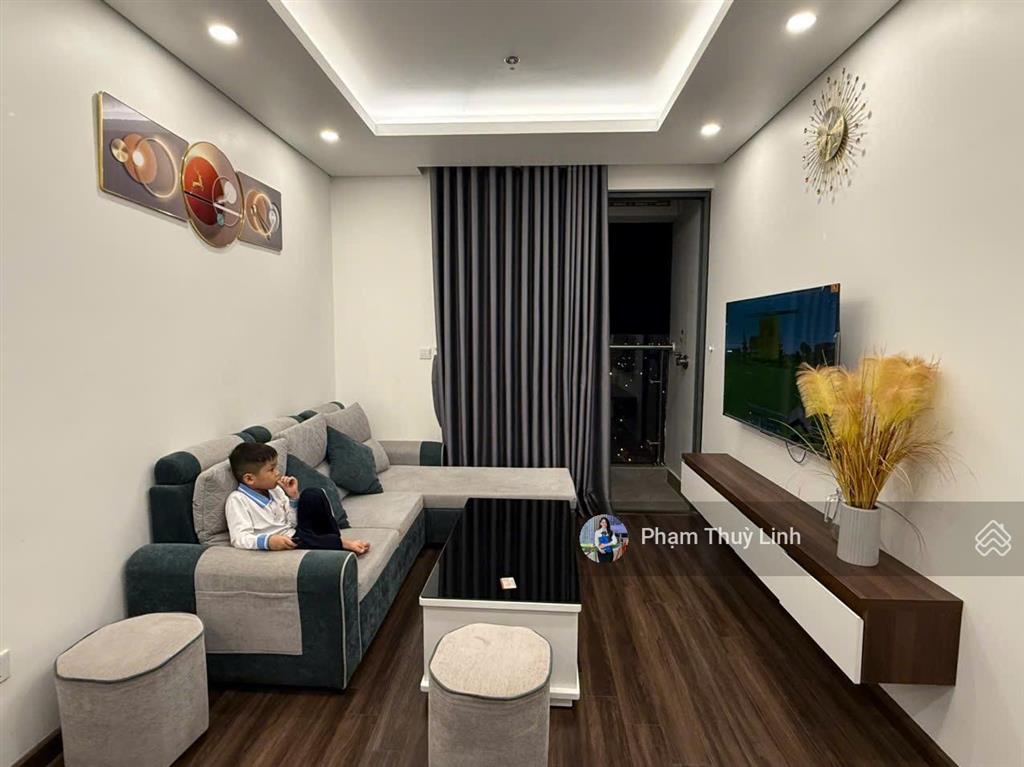 Cho thuê căn 2 phòng ngủ full đồ hoàng huy grand tower sở dầu giá 9 triệu bao phí