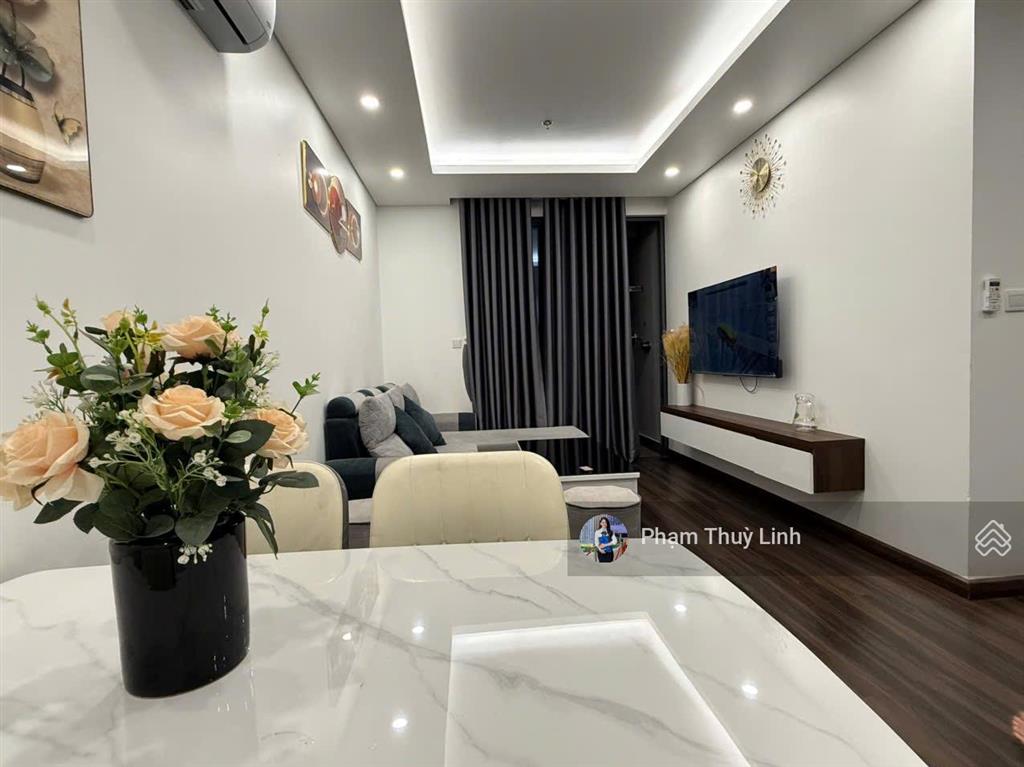 Cho thuê căn 2 phòng ngủ full đồ hoàng huy grand tower sở dầu giá 9 triệu bao phí