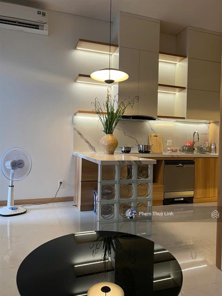 Cho thuê gấp căn studio full nội thất cao cấp tại sentosa sky park giá 8.5 triệu