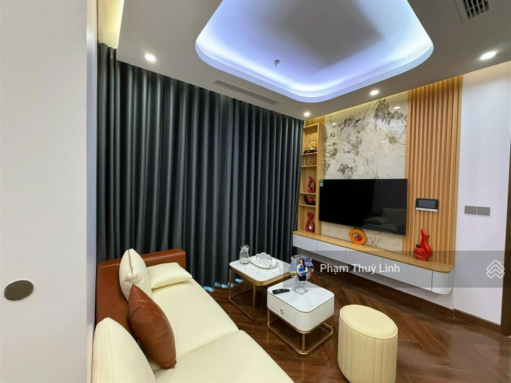 Cho thuê căn 2 ngủ full đồ căn hộ diamond crown giá 10 triệu có thể về ở ngay