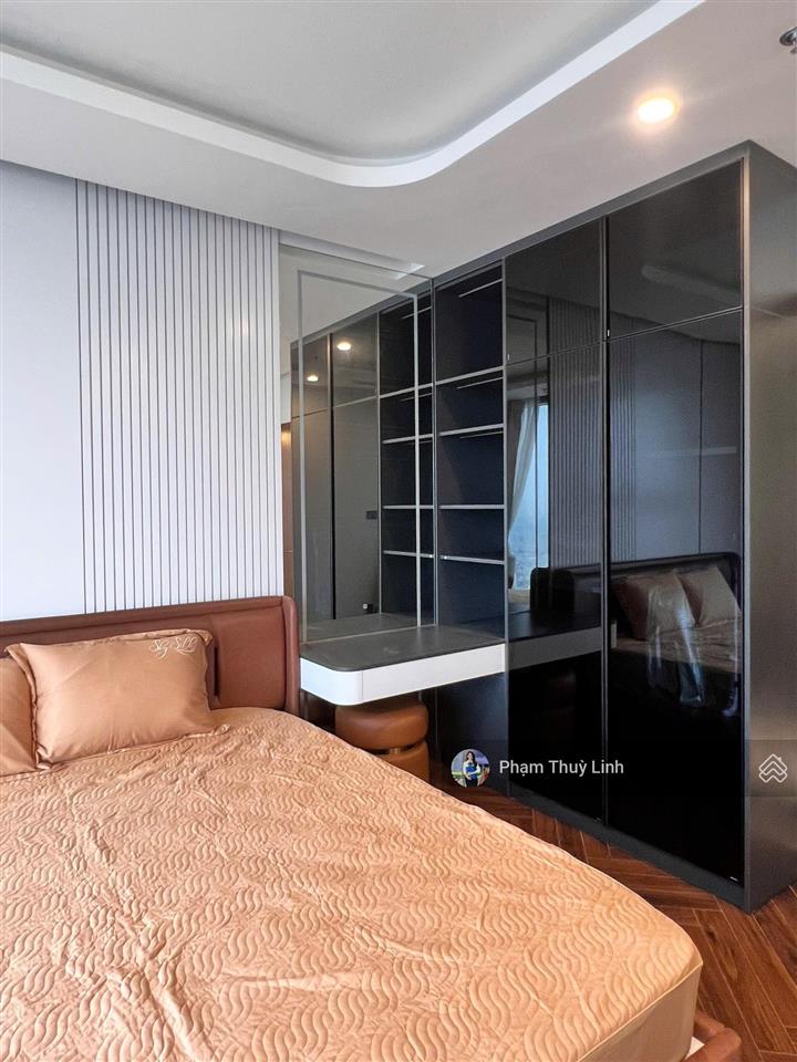 Cho thuê căn hộ 2 ngủ 2 vệ sinh full nội thất cao cấp có thể vào ở ngay giá 15 triệu
