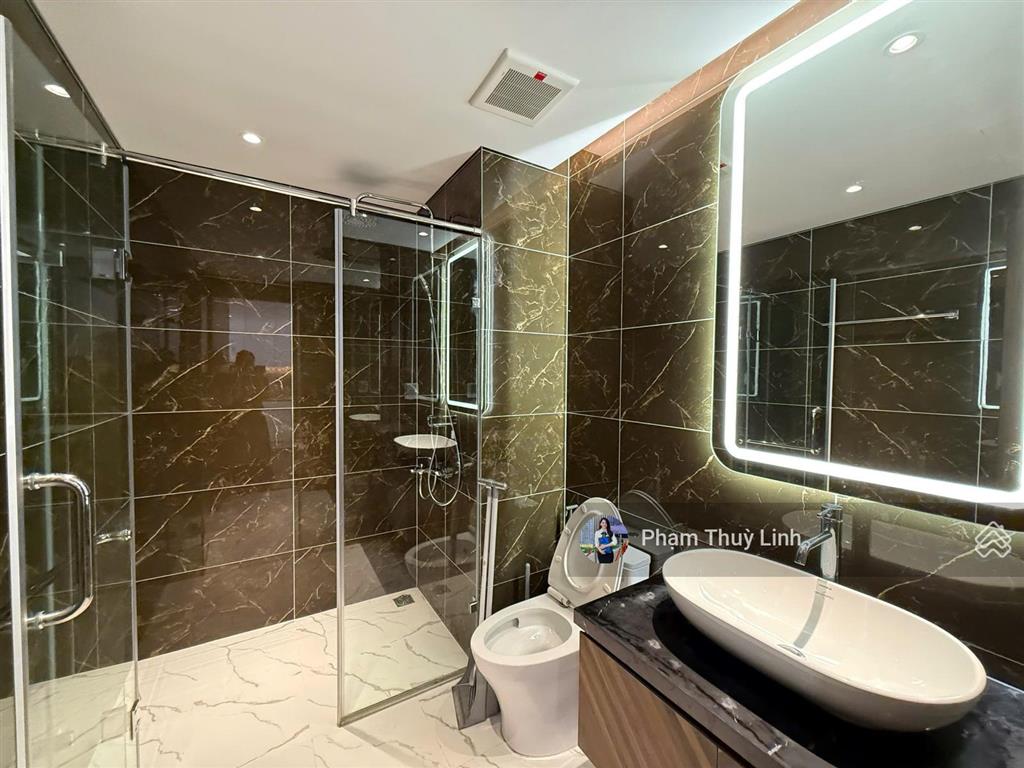 Cho thuê gấp căn 1,5n full nội thất cao cấp tại doji  diamond crown giá 10 triệu/th