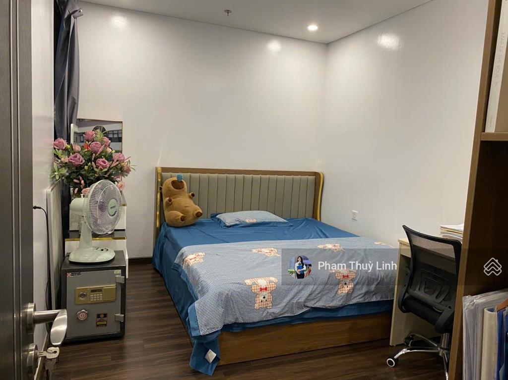 Cho thuê căn 2 ngủ 2 vệ sinh full đồ hoàng huy grand tower giá 8 triệu bao phí quản lý