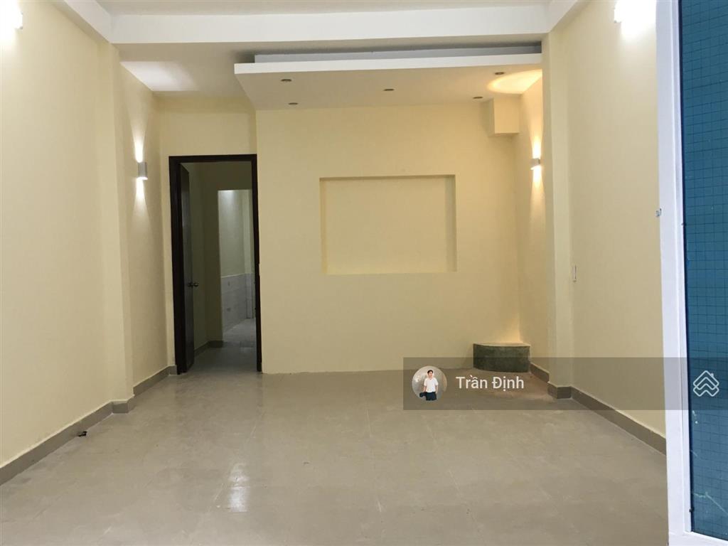 Bán nhà vị trí siêu khan hiếm bùi đình túy  khu cư xá công an  tương lại sát bên rạch xuyên tâm.