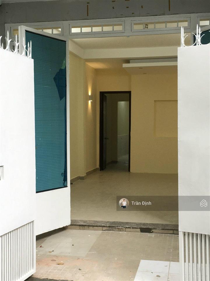 Bán nhà vị trí siêu khan hiếm bùi đình túy  khu cư xá công an  tương lại sát bên rạch xuyên tâm.