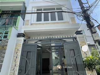 Khan hiếm!!! bán nhà góc 2mt phan đăng lưu sát q1  thông số 74m2(4,5x17m)  hẻm xe hơi quay đầu.