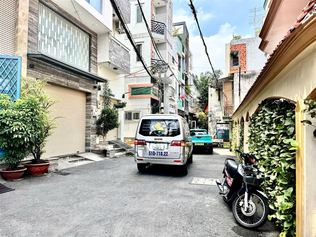 Sản phẩm dòng tiền đang khai thác ~40tr/tháng  hẻm 1/ nơ trang long kế bên bờ kè rạch xuyên tâm