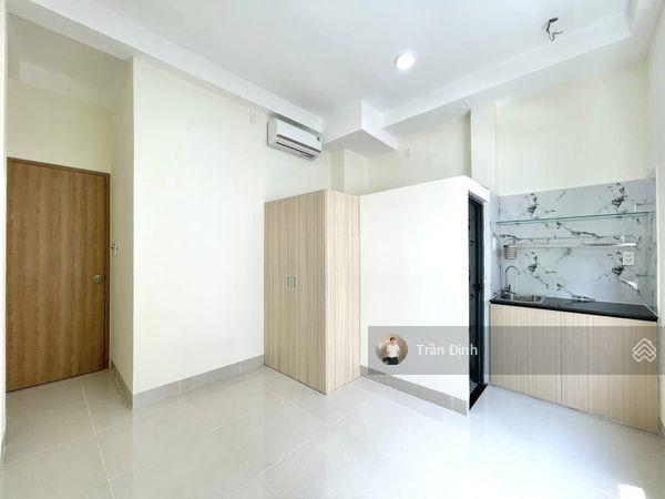 Siêu phẩm chdv ngang 7m kế bên vòng xoay hàng xanh  đang khai thác 65tr/tháng  cách mặt tiền 100m