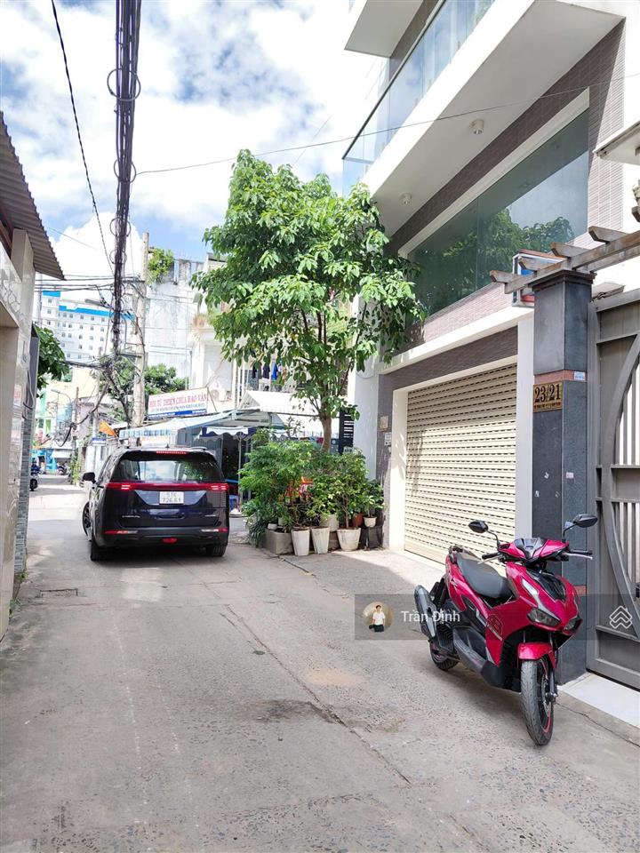 Siêu phẩm! bán nhà kế trục đường phan đăng lưu  nhà xây tâm huyết  hẻm xe ô tải  sát mặt tiền