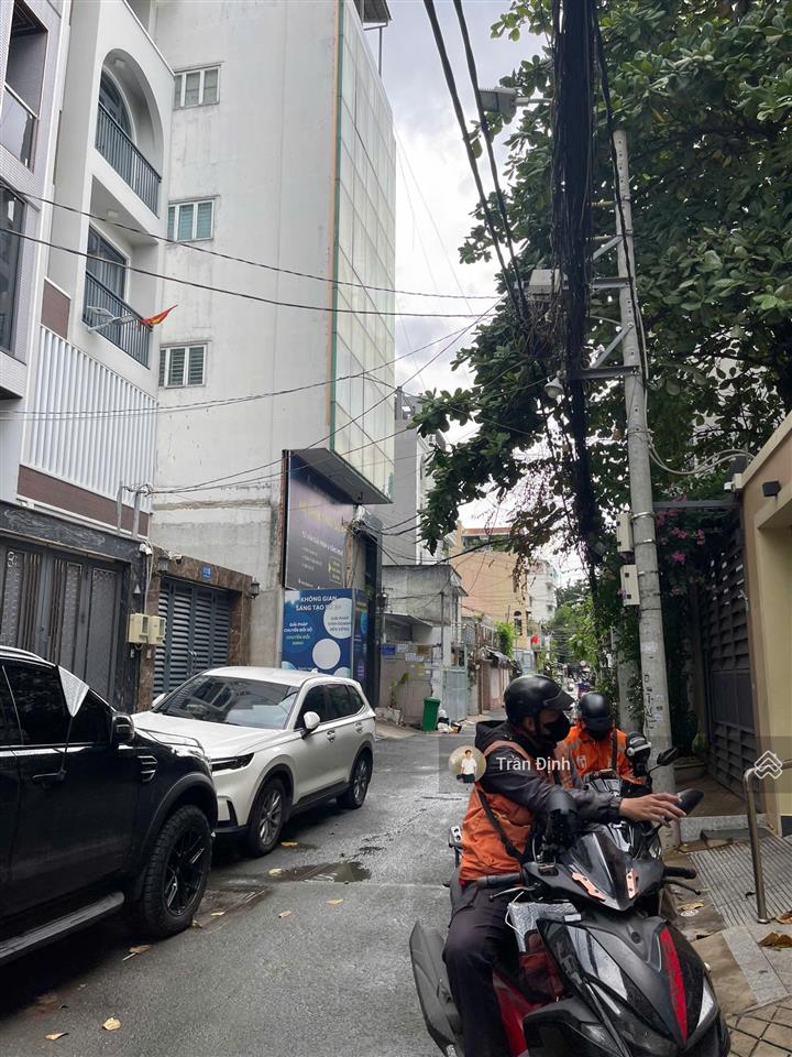 Tòa nhà chdv hẻm 47/bùi đình túy  siêu phẩm hiếm ngay rạch xuyên tâm  quy mô hầm 7 tầng bề thế.