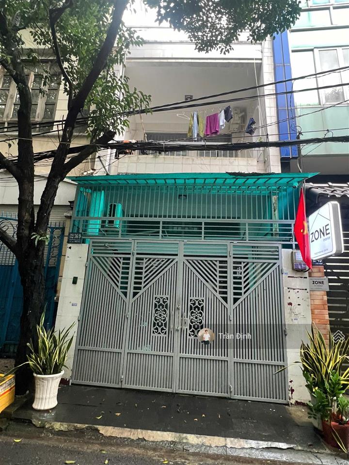 Bán nhà đang khai thác 30tr/tháng ngay hẻm 32 bùi đình túy  ngay rạch xuyên tâm vị trí khan hiếm