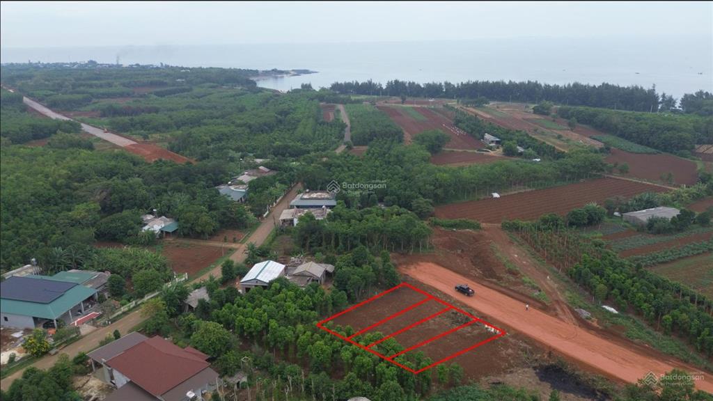 Mặt tiền đường ven biển rộng 22m, quy hoạch mở rộng 48m  cửa tùng  quảng trị