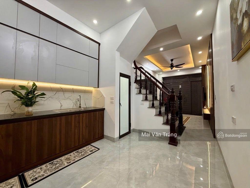 Bán nhà phú đô lê quang đạo, 39mx5t, 06 ngủ full nội thất, ngõ thông rộng 3m 8.2 tỷ