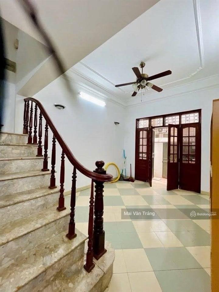 Hơn 7 tỷ! bán gấp nhà dân xây 39mx5t mễ trì hạnam từ liêm 20m ra ô tô gần chợ bãi ô tô ngày đêm