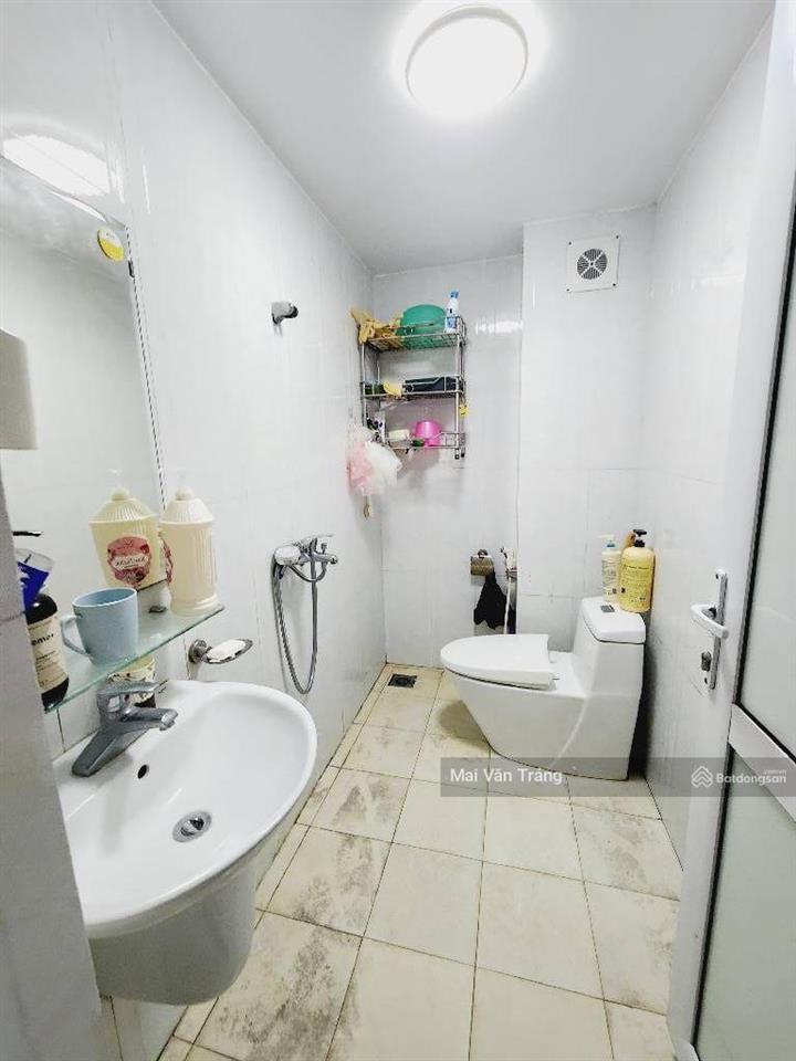 Chỉ 8.7 tỷ!bán gấp nhà phú đôtừ liêmdân xây 2 thoáng,06 phòng ngủ,40m ra mặt phố ô tô tránh