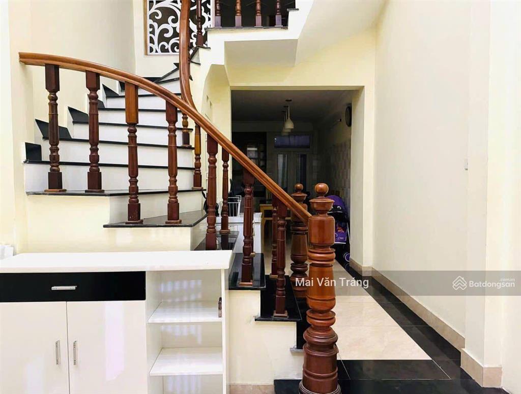 Phú đô, từ liêm! 8.15 tỷ  38m2x6t, 05 ngủ  ngõ rộng 2.8m  1 ngoặt ra mặt phố  gần bãi ô tô
