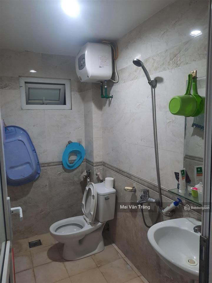Chính chủ bán ccmn tại ngõ 12 mễ trì hạ, từ liêm  50m2  2pn, 1pk  2 thoáng  ô tô đỗ cửa  2.2tỷ