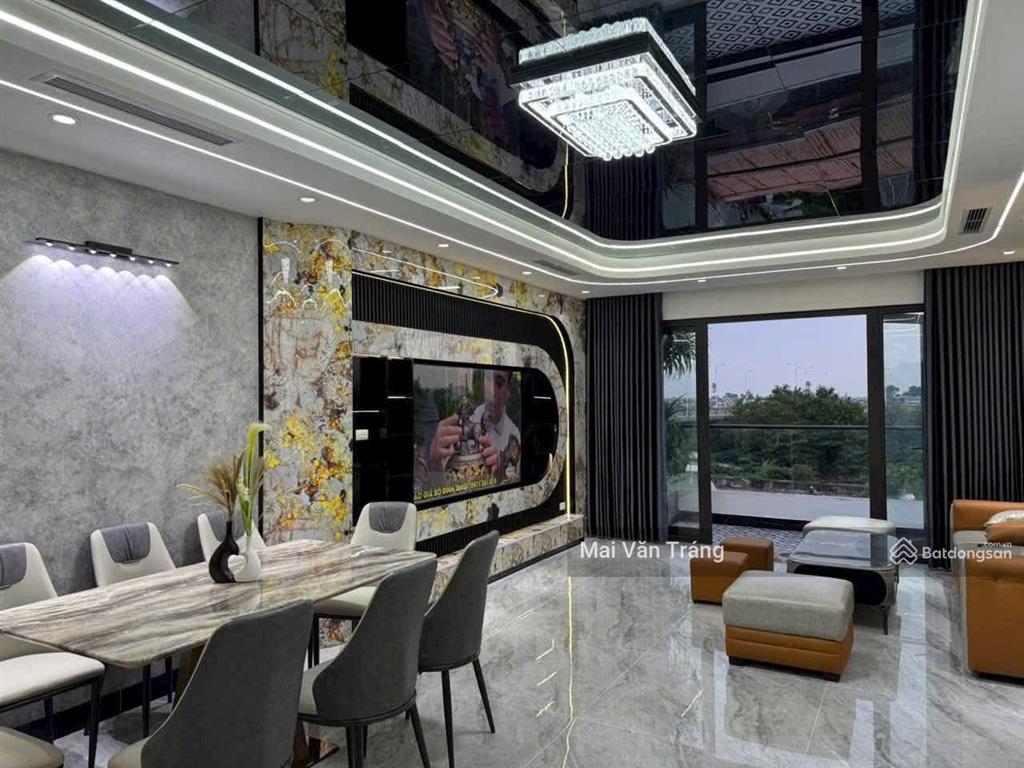 11 tỷ! siêu phẩm miếu đầm từ liêm, 8 tầng thang máy, ô tô đỗ cửa, 40m ra bãi ôtô ngày đêm