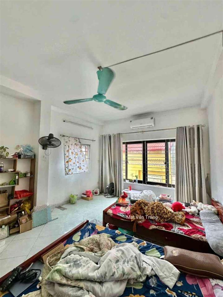 Chỉ 7.8 tỷ!bán gấp nhà hồ tùng mậu cầu giấy,dân xây 35mx5t 2 thoáng trước sau,ngõ nông rộng sát phố