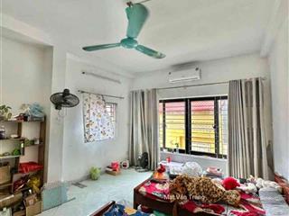 Chỉ 7.8 tỷ!bán gấp nhà hồ tùng mậu cầu giấy,dân xây 35mx5t 2 thoáng trước sau,ngõ nông rộng sát phố