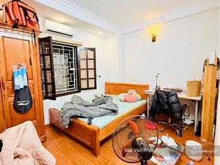 Bán nhà trần bình cầu giấy dân xây 38m2, ban công rộng, 2 thoáng, ngõ 2.5m gần ô tô7.7 tỷ