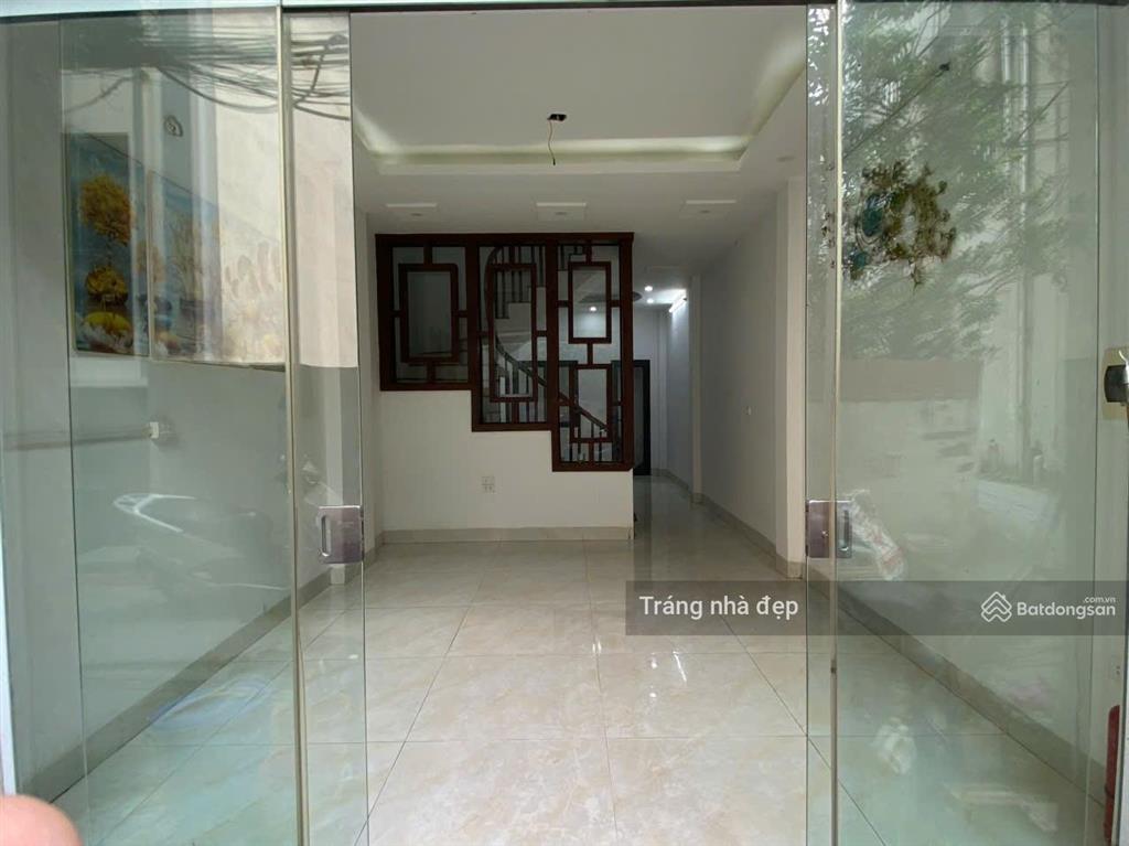 Chỉ 8.2 tỷ! bán nhà phương canh từ liêm 40m2x05 ngủ, 2 thoáng, ô tô 5 tạ đỗ cửa, 50m ra ô tô tránh