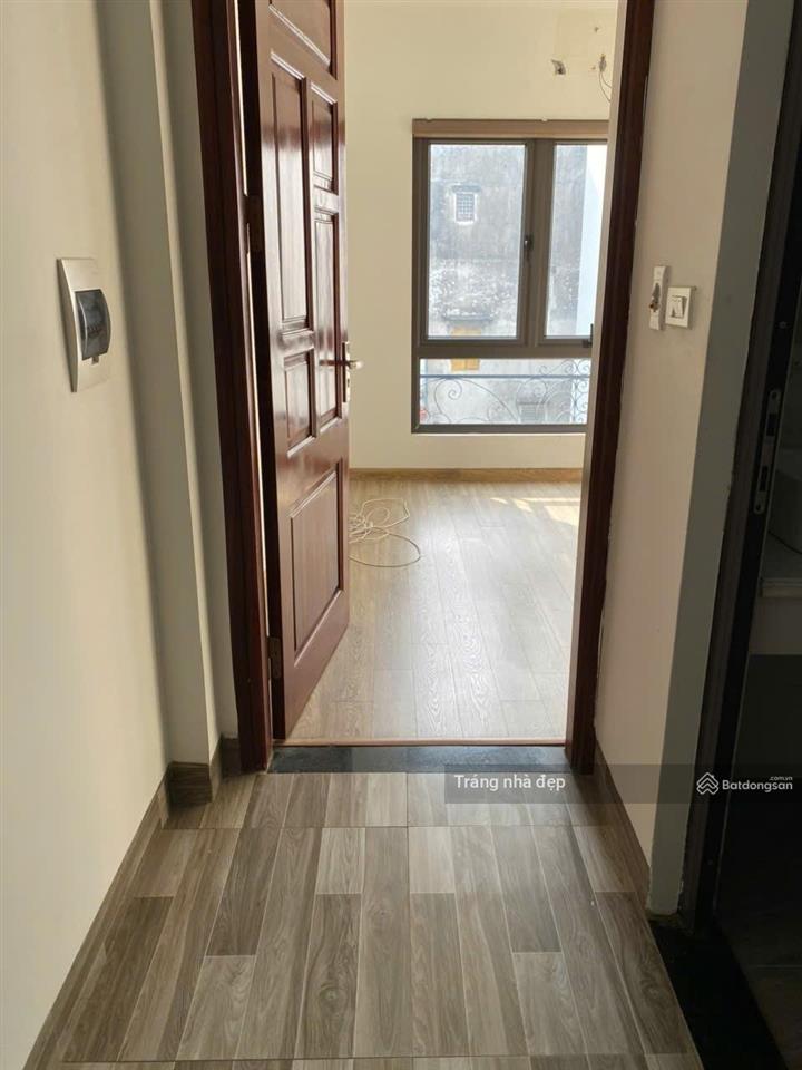 Chỉ 8.2 tỷ! bán nhà phương canh từ liêm 40m2x05 ngủ, 2 thoáng, ô tô 5 tạ đỗ cửa, 50m ra ô tô tránh