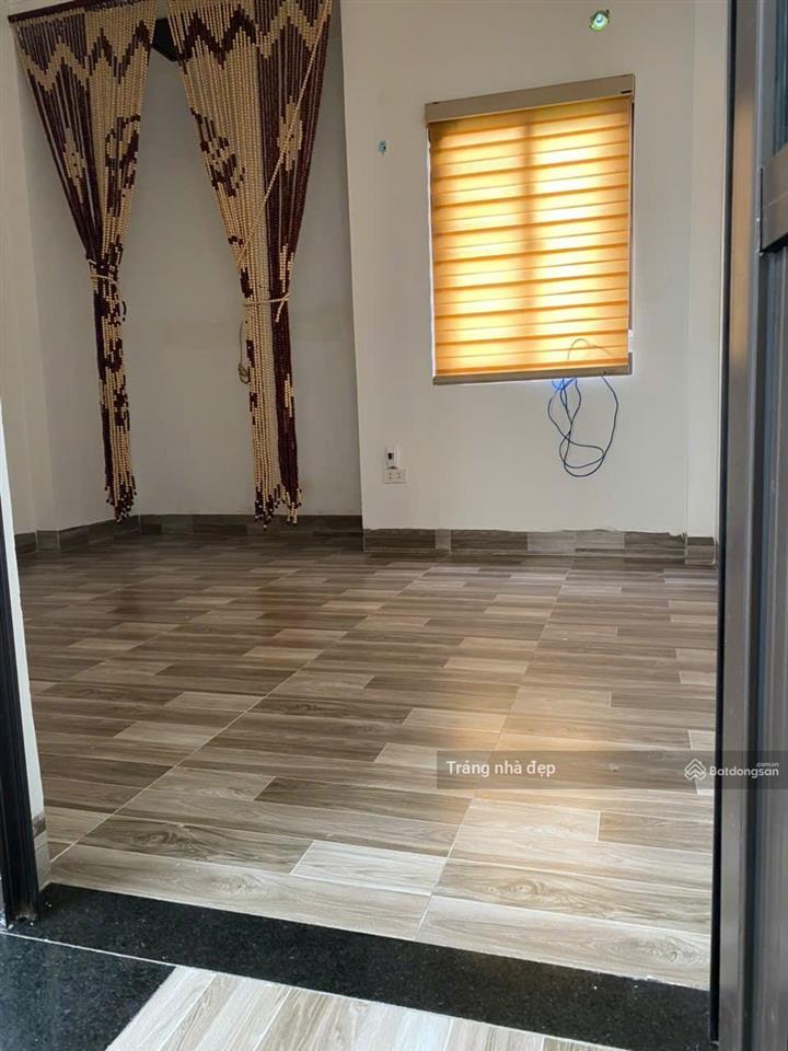 Chỉ 8.2 tỷ! bán nhà phương canh từ liêm 40m2x05 ngủ, 2 thoáng, ô tô 5 tạ đỗ cửa, 50m ra ô tô tránh